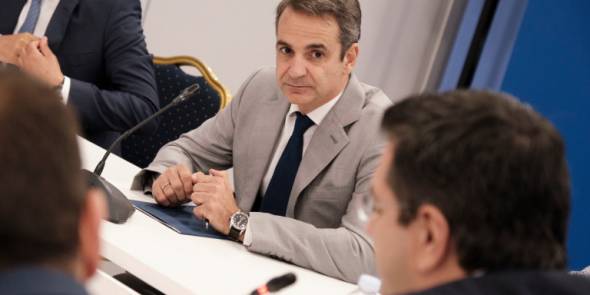 &Pi;ώ&sigmaf; &theta;&alpha; &lambda;ύ&sigma;&epsilon;&iota; &eta; &kappa;&upsilon;&beta;έ&rho;&nu;&eta;&sigma;&eta; &tau;&alpha; &pi;&rho;&omicron;&beta;&lambda;ή&mu;&alpha;&tau;&alpha; &alpha;&pi;ό &tau;&eta;&nu; &alpha;&pi;&lambda;ή &alpha;&nu;&alpha;&lambda;&omicron;&gamma;&iota;&kappa;ή &sigma;&epsilon; &Delta;ή&mu;&omicron;&upsilon;&sigmaf;-&Pi;&epsilon;&rho;&iota;&phi;έ&rho;&epsilon;&iota;&epsilon;&sigmaf;