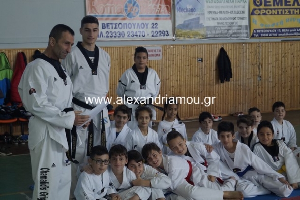Φίλιππος Αλεξάνδρειας: Εξετάσεις για ζώνες στο TAE KWON DO (φώτο)