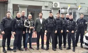 Υποδοχή της νέας Ομάδας Πρόληψης και Διαμεσολάβησης (ΟΠΔ) στην Αλεξάνδρεια από τον Τάσο Μπαρτζώκα