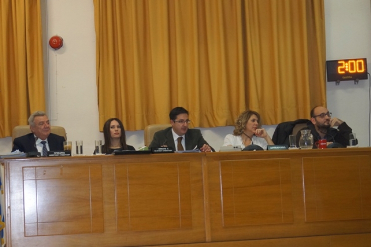 Προϋπολογισμός 2016 και ανείσπρακτες οφειλές στο Δήμο Αλεξάνδρειας