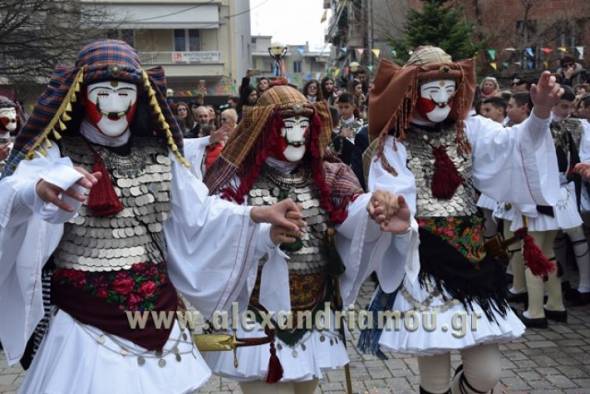 Έρχεται η Τσικνοπέμπτη -Οι Γενίτσαροι και οι Μπούλες στη Νάουσα-Δείτε τι μπορείτε να κάνετε στη Βόρεια Ελλάδα