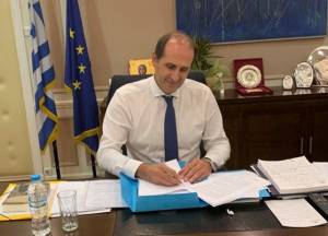 Απ. Βεσυρόπουλος: Παρατείνεται η προθεσμία υποβολής των φορολογικών δηλώσεων έως τις 30 Αυγούστου 2022