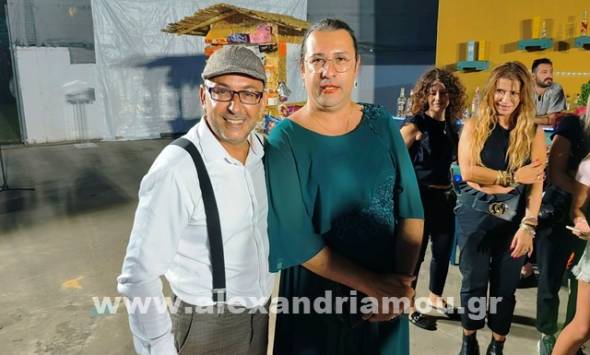 &Sigma;&epsilon; &nu;έ&omicron; &chi;ώ&rho;&omicron; &eta; &kappa;&omega;&mu;&iota;&kappa;ή &pi;&alpha;&rho;ά&sigma;&tau;&alpha;&sigma;&eta; &tau;&omicron;&upsilon; &Delta;&eta;&mu;ή&tau;&rho;&eta; &Sigma;&alpha;&mu;&alpha;&rho;ά - &Delta;&epsilon;ί&tau;&epsilon; &pi;&omicron;ύ, &pi;ό&tau;&epsilon; &kappa;&alpha;&iota; &gamma;&iota;&alpha;&tau;ί