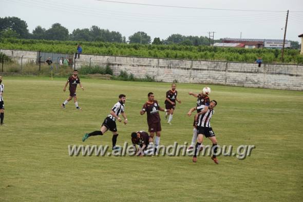 &Delta;&epsilon;ί&tau;&epsilon; &tau;&alpha; 3 &gamma;&kappa;&omicron;&lambda; &alpha;&pi;ό &tau;&omicron;&nu; &alpha;&gamma;ώ&nu;&alpha; &Pi;&Alpha;&Omicron;&Kappa; &Alpha;&lambda;&epsilon;&xi;ά&nu;&delta;&rho;&epsilon;&iota;&alpha;&sigmaf; 1 - &Nu;ί&kappa;&eta; &Alpha;&gamma;&kappa;&alpha;&theta;&iota;ά&sigmaf; 2(&beta;ί&nu;&tau;&epsilon;&omicron;)