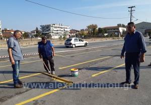 Σε εξέλιξη οι εργασίες διαγράμμισης στη Λαϊκή Αγορά της Αλεξάνδρειας