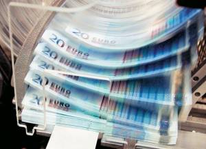 Καταθέσεις: Γιατί κινδυνεύουμε να χάσουμε έως και 70 ευρώ ανά 1000 ευρώ αποταμίευση