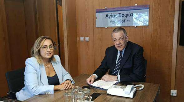 Συνάντηση της Βουλευτού Ημαθίας, Στέλλας Αραμπατζή με τον Υφυπουργό Υποδομών και Μεταφορών, Νίκο Ταχιάο