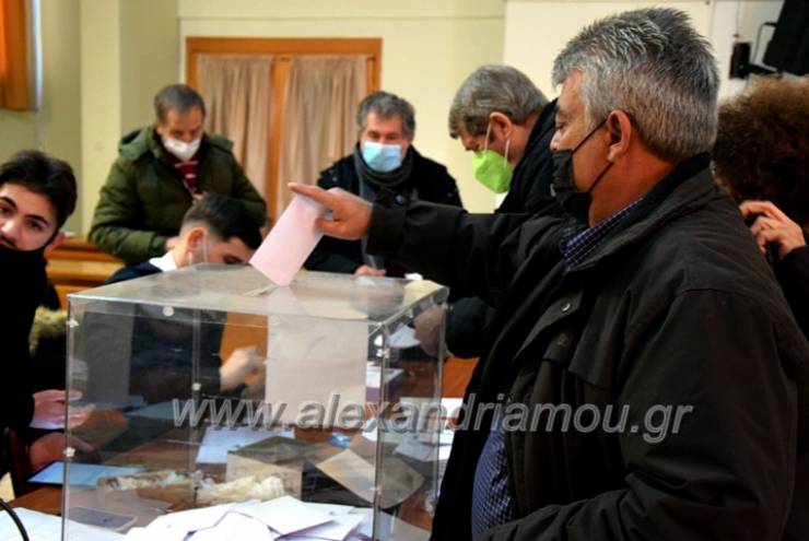 Σε εξέλιξη οι Εκλογές στο ΚΙΝΑΛ: Αυξημένη η προσέλευση του κόσμου στον Δήμο Αλεξάνδρειας