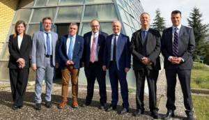 &Lambda;ά&zeta;&alpha;&rho;&omicron;&sigmaf; &Tau;&sigma;&alpha;&beta;&delta;&alpha;&rho;ί&delta;&eta;&sigmaf;: &ldquo;&Pi;&omicron;&lambda;ύ&tau;&iota;&mu;&omicron;&sigmaf; &omicron; &rho;ό&lambda;&omicron;&sigmaf; &tau;&omicron;&upsilon; &Epsilon;&Sigma;&Upsilon;&Pi; &gamma;&iota;&alpha; &tau;&eta;&nu; &pi;&omicron;&iota;ό&tau;&eta;&tau;&alpha; &kappa;&alpha;&iota; &tau;&eta;&nu; &alpha;&nu;&tau;&alpha;&gamma;&omega;&nu;&iota;&sigma;&tau;&iota;&kappa;ό&tau;&eta;&tau;&alpha; &tau;&eta;&sigmaf; &omicron;&iota;&kappa;&omicron;&nu;&omicron;&mu;ί&alpha;&sigmaf;&rdquo;