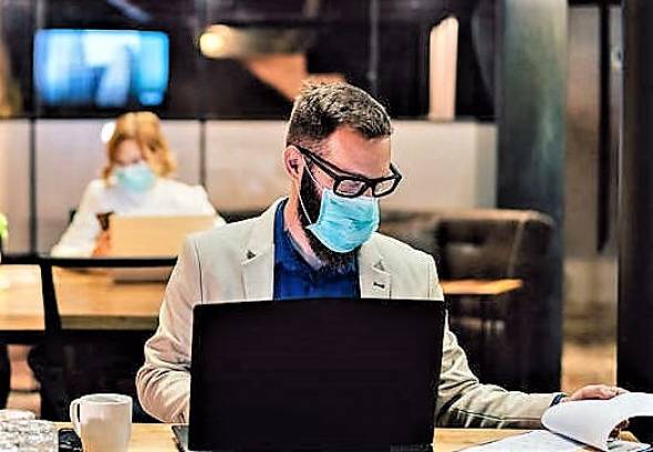 &Delta;ή&mu;&omicron;&sigmaf; &Alpha;&lambda;&epsilon;&xi;ά&nu;&delta;&rho;&epsilon;&iota;&alpha;&sigmaf;: &Sigma;&upsilon;&nu;&epsilon;&chi;ί&zeta;&epsilon;&tau;&alpha;&iota; &eta; &epsilon;&xi;&upsilon;&pi;&eta;&rho;έ&tau;&eta;&sigma;&eta; &tau;&omega;&nu; &Delta;&eta;&mu;&omicron;&tau;ώ&nu; &mu;έ&sigma;&omega; &Rho;&alpha;&nu;&tau;&epsilon;&beta;&omicron;ύ