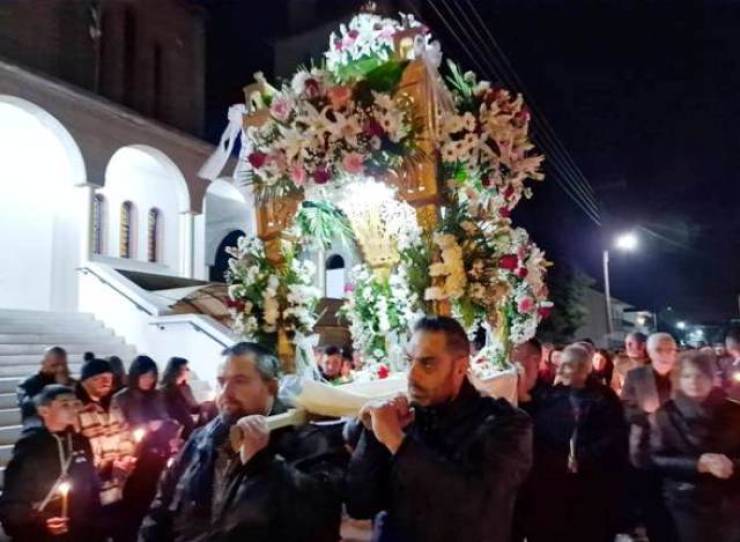 Η περιφορά του Επιταφίου στον Ι.Ν. Αγίων Κυρίλλου &amp; Μεθοδίου Αλεξάνδρειας