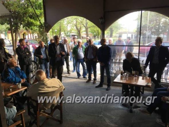 Τον Άραχο, το Λιανοβέργι και το Παλιοχώρι επισκέφτηκε ο Μιχάλης Χαλκίδης (φώτο)