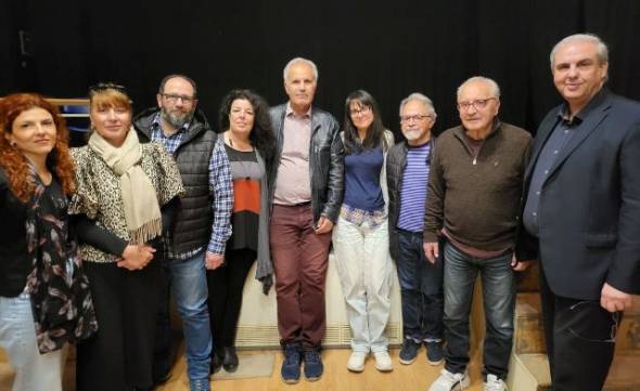 &Tau;&omicron; &nu;έ&omicron; &Delta;&iota;&omicron;&iota;&kappa;&eta;&tau;&iota;&kappa;ό &Sigma;&upsilon;&mu;&beta;&omicron;ύ&lambda;&iota;&omicron; &tau;&omicron;&upsilon; O&mu;ί&lambda;&omicron;&upsilon; &Phi;ί&lambda;&omega;&nu; &Theta;&epsilon;ά&tau;&rho;&omicron;&upsilon; &amp; &Tau;&epsilon;&chi;&nu;ώ&nu; &Beta;έ&rho;&omicron;&iota;&alpha;&sigmaf;