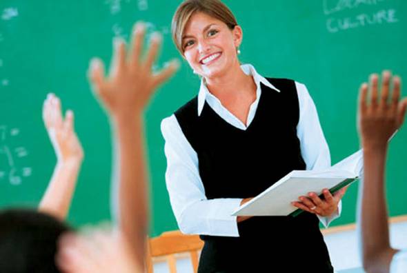 &Pi;&rho;&omicron;&sigma;&lambda;ή&psi;&epsilon;&iota;&sigmaf; 33.000 &alpha;&nu;&alpha;&pi;&lambda;&eta;&rho;&omega;&tau;ώ&nu; &sigma;&tau;&alpha; &sigma;&chi;&omicron;&lambda;&epsilon;ί&alpha;