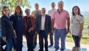 &Eta; &Pi;&alpha;&gamma;&kappa;ό&sigma;&mu;&iota;&alpha; &Eta;&mu;έ&rho;&alpha; &Nu;&omicron;&sigma;&eta;&lambda;&epsilon;&upsilon;&tau;ή &gamma;&iota;&omicron;&rho;&tau;ά&sigma;&tau;&eta;&kappa;&epsilon; &sigma;&tau;&omicron; &nu;&omicron;&sigma;&omicron;&kappa;&omicron;&mu;&epsilon;ί&omicron; &Nu;ά&omicron;&upsilon;&sigma;&alpha;&sigmaf;