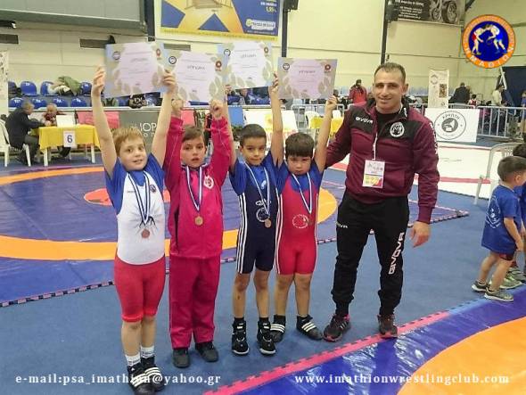 &Epsilon;&pi;&iota;&tau;&upsilon;&chi;ί&epsilon;&sigmaf; &tau;&omicron;&upsilon; &Eta;&mu;&alpha;&theta;ί&omega;&nu;&alpha; &sigma;&tau;&omicron; 10&omicron; &Pi;&alpha;&nu;&epsilon;&lambda;&lambda;ή&nu;&iota;&omicron; &pi;&alpha;&iota;&delta;&iota;&kappa;ό &tau;&omicron;&upsilon;&rho;&nu;&omicron;&upsilon;ά &pi;ά&lambda;&eta;&sigmaf;