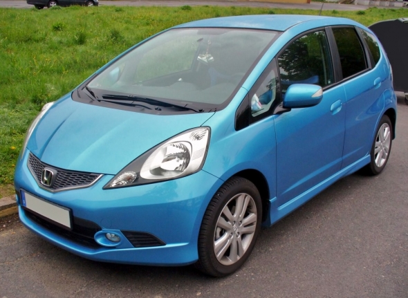 &Alpha;&nu;&alpha;&kappa;&alpha;&lambda;&omicron;ύ&nu;&tau;&alpha;&iota; 2.860 &alpha;&upsilon;&tau;&omicron;&kappa;ί&nu;&eta;&tau;&alpha; Honda Jazz &kappa;&alpha;&iota; Insight