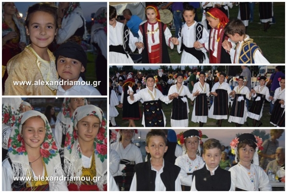 &Pi;&alpha;&iota;&delta;&iota;&kappa;ό &Phi;&epsilon;&sigma;&tau;&iota;&beta;ά&lambda; &pi;&alpha;&rho;&alpha;&delta;&omicron;&sigma;&iota;&alpha;&kappa;ώ&nu; &chi;&omicron;&rho;ώ&nu; &sigma;&tau;&omicron; &Nu;&eta;&sigma;έ&lambda;&iota; (&Phi;ώ&tau;&omicron; - &beta;ί&nu;&tau;&epsilon;&omicron; )