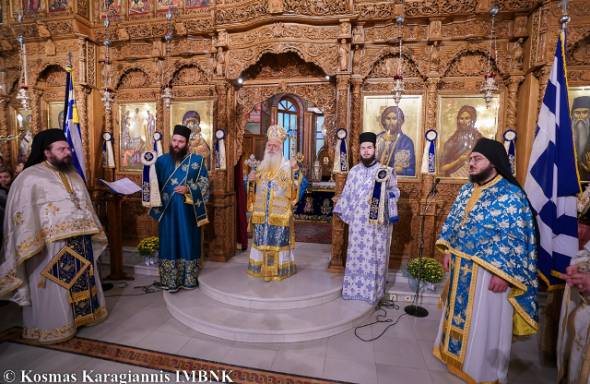 Η ηρωική και αγιοτόκος Νάουσα εόρτασε τα Ελευθέρια της