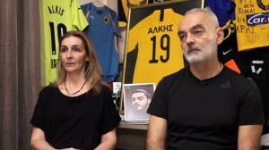Δολοφονία Άλκη Καμπανού: «Περισσότερο ένοχους θεωρώ τους γονείς» - Ο πατέρας και η μητέρα του μιλούν για την καταδίκη των «12»