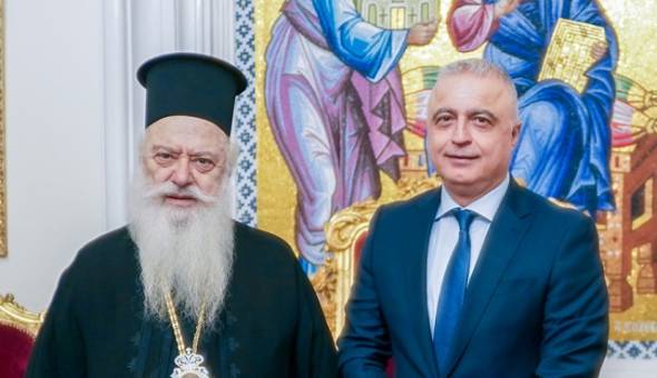 Εθιμοτυπική επίσκεψη από τον νέο Υφυπουργό Ανάπτυξης στον Μητροπολίτη Βεροίας
