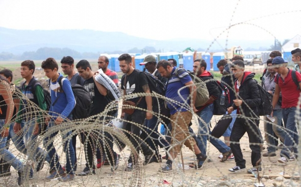Ενεργοποιείται ο στρατός για τους πρόσφυγες-Kέντρo μετεγκατάστασης (Relocation Camp) στη Σίνδο