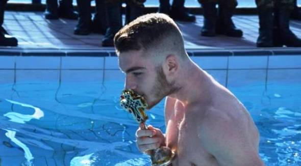 T&omicron; &Pi;&rho;ό&gamma;&rho;&alpha;&mu;&mu;&alpha; &Epsilon;&omicron;&rho;&tau;&alpha;&sigma;&mu;&omicron;ύ &tau;&omega;&nu; &Theta;&epsilon;&omicron;&phi;&alpha;&nu;ί&omega;&nu; &sigma;&tau;&omicron;&nu; &Delta;ή&mu;&omicron; &Alpha;&lambda;&epsilon;&xi;ά&nu;&delta;&rho;&epsilon;&iota;&alpha;&sigmaf; &tau;&eta;&nu; &Tau;&rho;ί&tau;&eta; 6 &Iota;&alpha;&nu;&omicron;&upsilon;&alpha;&rho;ί&omicron;&upsilon;