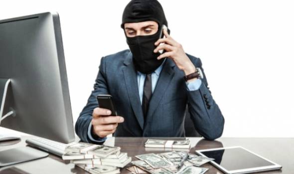 &Epsilon;&xi;&iota;&chi;&nu;&iota;ά&sigma;&tau;&eta;&kappa;&epsilon; &tau;&eta;&lambda;&epsilon;&phi;&omega;&nu;&iota;&kappa;ή &alpha;&pi;ά&tau;&eta;, &mu;&epsilon; &tau;&eta; &mu;έ&theta;&omicron;&delta;&omicron; &tau;&omicron;&upsilon; &lambda;&omicron;&gamma;&iota;&sigma;&tau;ή, &pi;&omicron;&upsilon; έ&gamma;&iota;&nu;&epsilon; &pi;&rho;&iota;&nu; &alpha;&pi;ό 15 &eta;&mu;έ&rho;&epsilon;&sigmaf;