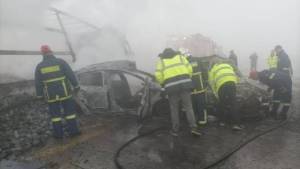 Διόδια Πολυμύλου: Με 80χλμ/ώρα &quot;καρφώθηκε&quot; η νταλίκα στο όχημα των ηλικιωμένων