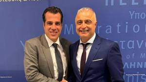 &Epsilon;&pi;&iota;&kappa;&omicron;&iota;&nu;&omega;&nu;ί&alpha; &Tau;&sigma;&alpha;&beta;&delta;&alpha;&rho;ί&delta;&eta; &mu;&epsilon; &tau;&omicron;&nu; &Upsilon;&pi;&omicron;&upsilon;&rho;&gamma;ό &Mu;&epsilon;&tau;&alpha;&nu;ά&sigma;&tau;&epsilon;&upsilon;&sigma;&eta;&sigmaf; &kappa;&alpha;&iota; &Alpha;&sigma;ύ&lambda;&omicron;&upsilon; &gamma;&iota;&alpha; &tau;o &kappa;&rho;ί&sigma;&iota;&mu;&omicron; &zeta;ή&tau;&eta;&mu;&alpha; &tau;&omega;&nu; &epsilon;&rho;&gamma;&alpha;&tau;ώ&nu; &gamma;&eta;&sigmaf;