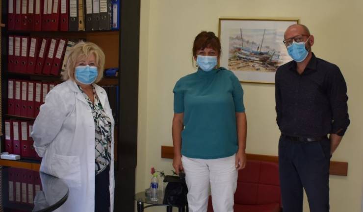 Επίσκεψη Φρόσως Καρασαρλίδου στο Κέντρο Υγείας Βέροιας