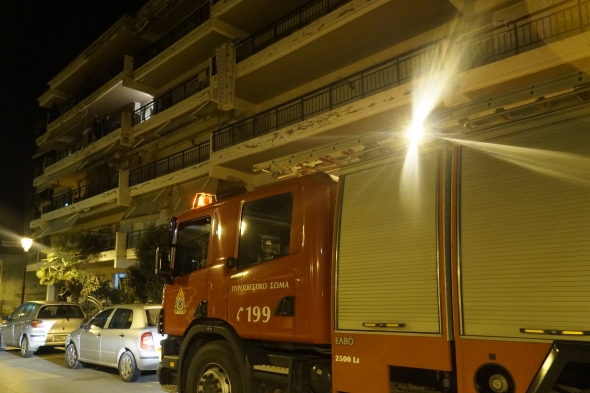 &Kappa;&iota;&nu;&eta;&tau;&omicron;&pi;&omicron;ί&eta;&sigma;&eta; &tau;&eta;&sigmaf; &Pi;.&Upsilon;. &Alpha;&lambda;&epsilon;&xi;ά&nu;&delta;&rho;&epsilon;&iota;&alpha;&sigmaf; &gamma;&iota;&alpha; &phi;&omega;&tau;&iota;ά &sigma;&epsilon; &chi;ώ&rho;&omicron; &kappa;&omicron;&upsilon;&zeta;ί&nu;&alpha;&sigmaf; &delta;&iota;&alpha;&mu;&epsilon;&rho;ί&sigma;&mu;&alpha;&tau;&omicron;&sigmaf;