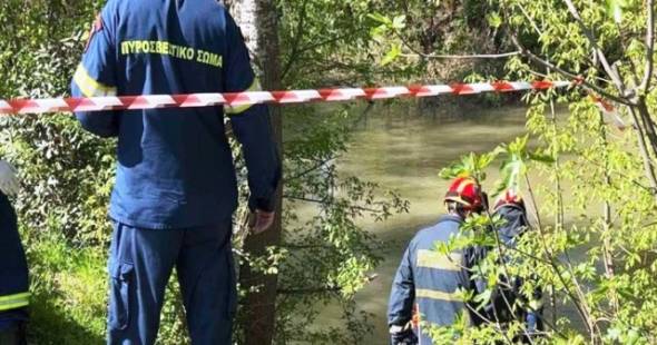 &Tau;&rho;&alpha;&gamma;&omega;&delta;ί&alpha; &sigma;&tau;&omicron;&nu; Ό&lambda;&upsilon;&mu;&pi;&omicron;:  32&chi;&rho;&omicron;&nu;&omicron;&sigmaf; &epsilon;&nu;&tau;&omicron;&pi;ί&sigma;&tau;&eta;&kappa;&epsilon; &nu;&epsilon;&kappa;&rho;ό&sigmaf; &sigma;&tau;&omicron; &rho;έ&mu;&alpha; &Omicron;&rho;&lambda;&iota;ά