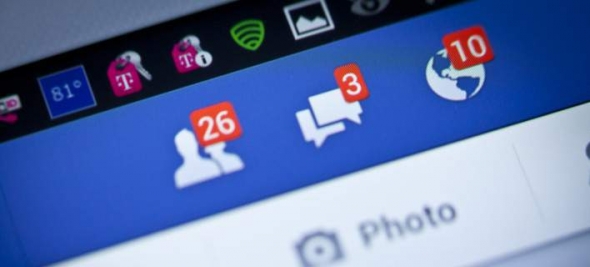&Nu;έ&omicron;&sigmaf; &iota;ό&sigmaf; &chi;&tau;&upsilon;&pi;ά&epsilon;&iota; &tau;&omicron; facebook -&Tau;&iota; &pi;&rho;έ&pi;&epsilon;&iota; &nu;&alpha; &pi;&rho;&omicron;&sigma;έ&xi;&omicron;&upsilon;&nu; &omicron;&iota; &chi;&rho;ή&sigma;&tau;&epsilon;&sigmaf;