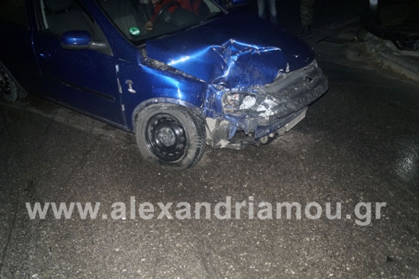 Τροχαίο ατύχημα στην Αλεξάνδρεια στην στροφή για Γιαννιτσά