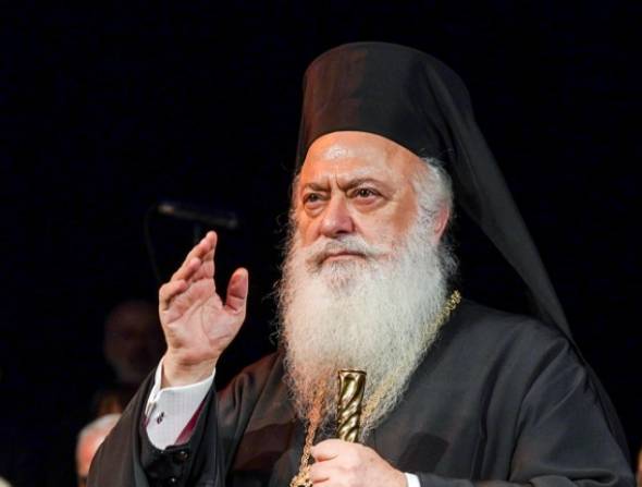 &Tau;&eta;&nu; &Pi;&alpha;&rho;&alpha;&sigma;&kappa;&epsilon;&upsilon;ή 30 &Alpha;&upsilon;&gamma;&omicron;ύ&sigma;&tau;&omicron;&upsilon; &omicron; &Mu;&eta;&tau;&rho;&omicron;&pi;&omicron;&lambda;ί&tau;&eta;&sigmaf; &mu;&alpha;&sigmaf; &theta;&alpha; &iota;&epsilon;&rho;&omicron;&upsilon;&rho;&gamma;ή&sigma;&epsilon;&iota; &sigma;&tau;&omicron;&nu; &pi;&alpha;&nu;&eta;&gamma;&upsilon;&rho;ί&zeta;&omicron;&nu;&tau;&alpha; &Iota;.&Nu;. &Alpha;&gamma;ί&omicron;&upsilon; &Alpha;&lambda;&epsilon;&xi;ά&nu;&delta;&rho;&omicron;&upsilon; &Alpha;&lambda;&epsilon;&xi;&alpha;&nu;&delta;&rho;&epsilon;ί&alpha;&sigmaf;