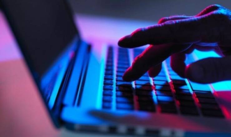 Τμήμα Ασφαλείας Αλεξάνδρειας: 63χρονος δήθεν πωλούσε laptop και τσέπωσε 450 ευρώ από 18χρονο