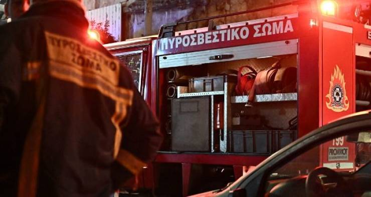Φωτιά σε μονοκατοικία με εγκαυματίες στην Κυψέλη Ημαθίας – Έσπευσαν να βοηθήσουν οι γείτονες