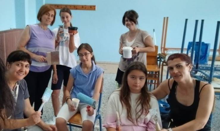 &Epsilon;&theta;&epsilon;&lambda;&omicron;&nu;&tau;&iota;&sigma;&mu;ό&sigmaf; &sigma;&tau;&omicron; &Gamma;&upsilon;&mu;&nu;ά&sigma;&iota;&omicron; &Kappa;&alpha;&beta;&alpha;&sigma;ί&lambda;&omega;&nu; &mu;&epsilon; &kappa;&omicron;&iota;&nu;ό &sigma;&tau;ό&chi;&omicron; &tau;&omicron;&nu; &kappa;&alpha;&lambda;&lambda;&omega;&pi;&iota;&sigma;&mu;ό &kappa;&alpha;&iota; &tau;&omicron; &beta;ά&psi;&iota;&mu;&omicron; &tau;&omega;&nu; &sigma;&chi;&omicron;&lambda;&iota;&kappa;ώ&nu; &alpha;&iota;&theta;&omicron;&upsilon;&sigma;ώ&nu;
