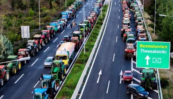 &Mu;&pi;&lambda;ό&kappa;&alpha; &alpha;&gamma;&rho;&omicron;&tau;ώ&nu;: &Omicron;&iota; &delta;&rho;ό&mu;&omicron;&iota; &pi;&omicron;&upsilon; &pi;&alpha;&rho;&alpha;&mu;έ&nu;&omicron;&upsilon;&nu; &alpha;&pi;&omicron;&kappa;&lambda;&epsilon;&iota;&sigma;&mu;έ&nu;&omicron;&iota; &mu;&epsilon;&tau;ά &tau;&eta; &sigma;&upsilon;&nu;ά&nu;&tau;&eta;&sigma;&eta; &sigma;&tau;&omicron; &Mu;&alpha;&xi;ί&mu;&omicron;&upsilon; &ndash; &Pi;&alpha;&nu;&epsilon;&lambda;&lambda;&alpha;&delta;&iota;&kappa;ή &sigma;ύ&sigma;&kappa;&epsilon;&psi;&eta; &tau;&eta;&nu; &Tau;&epsilon;&tau;ά&rho;&tau;&eta;