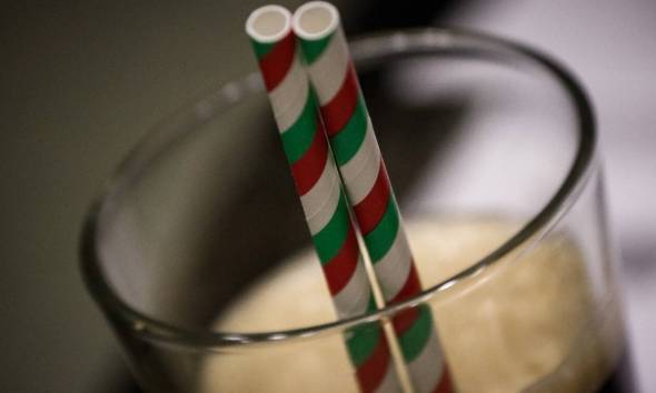 &Mu;&epsilon;ί&omega;&sigma;&eta; &Phi;&Pi;&Alpha;: &Mu;&epsilon;&gamma;ά&lambda;&eta; &alpha;&nu;&alpha;&tau;&rho;&omicron;&pi;ή &gamma;&iota;&alpha; &kappa;&alpha;&phi;έ, &alpha;&nu;&alpha;&psi;&upsilon;&kappa;&tau;&iota;&kappa;ά &kappa;&alpha;&iota; &chi;&upsilon;&mu;&omicron;ύ&sigmaf;