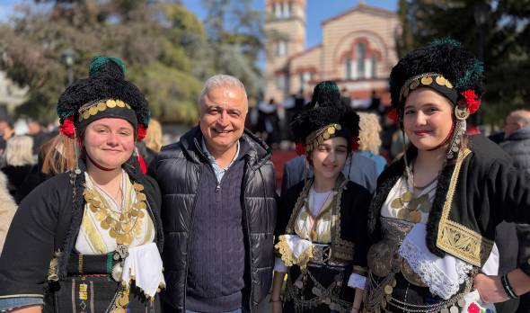 &Alpha;&pi;ό ά&kappa;&rho;&eta; &sigma;&epsilon; ά&kappa;&rho;&eta; &tau;&eta;&sigmaf; &Eta;&mu;&alpha;&theta;ί&alpha;&sigmaf; &omicron; &Lambda;ά&zeta;&alpha;&rho;&omicron;&sigmaf; &Tau;&sigma;&alpha;&beta;&delta;&alpha;&rho;ί&delta;&eta;&sigmaf; &tau;&eta;&nu; &Kappa;&alpha;&theta;&alpha;&rho;ά &Delta;&epsilon;&upsilon;&tau;έ&rho;&alpha;