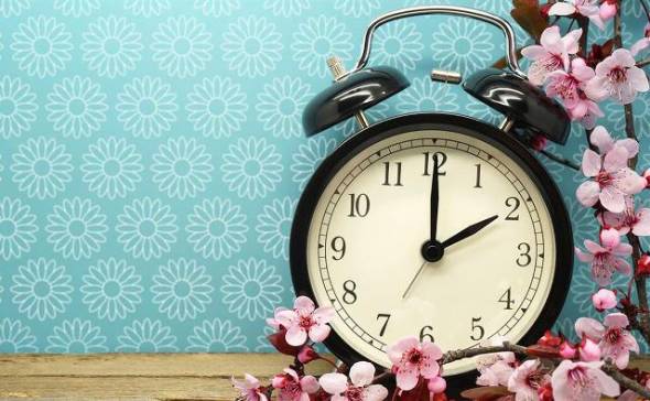 &Theta;&epsilon;&rho;&iota;&nu;ή ώ&rho;&alpha; 2024: &Pi;ό&tau;&epsilon; &gamma;&upsilon;&rho;&nu;ά&mu;&epsilon; &tau;&omicron;&upsilon;&sigmaf; &delta;&epsilon;ί&kappa;&tau;&epsilon;&sigmaf; &tau;&omega;&nu; &rho;&omicron;&lambda;&omicron;&gamma;&iota;ώ&nu; &mu;&alpha;&sigmaf; &mu;&iota;&alpha; ώ&rho;&alpha; &mu;&pi;&rho;&omicron;&sigma;&tau;ά