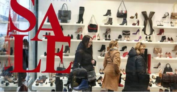 Black Friday &kappa;&alpha;&iota; Cyber Monday: T&iota; &pi;&rho;έ&pi;&epsilon;&iota; &nu;&alpha; &pi;&rho;&omicron;&sigma;έ&chi;&epsilon;&tau;&epsilon; &sigma;&tau;&iota;&sigmaf; &alpha;&gamma;&omicron;&rho;έ&sigmaf; &sigma;&alpha;&sigmaf;, &sigma;ύ&mu;&phi;&omega;&nu;&alpha; &mu;&epsilon; &tau;&omicron;&nu;  &Sigma;&upsilon;&nu;ή&gamma;&omicron;&rho;&omicron; &tau;&omicron;&upsilon; &Kappa;&alpha;&tau;&alpha;&nu;&alpha;&lambda;&omega;&tau;ή