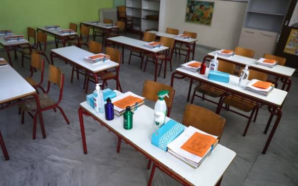 &Eta;&mu;&alpha;&theta;ί&alpha;: &Pi;&omicron;&iota;&alpha; &delta;&eta;&mu;&omicron;&tau;&iota;&kappa;ά &sigma;&chi;&omicron;&lambda;&epsilon;ί&alpha; &kappa;&alpha;&iota; &nu;&eta;&pi;&iota;&alpha;&gamma;&omega;&gamma;&epsilon;ί&alpha; &kappa;&alpha;&tau;&alpha;&rho;&gamma;&omicron;ύ&nu;&tau;&alpha;&iota;, &sigma;&upsilon;&gamma;&chi;&omega;&nu;&epsilon;ύ&omicron;&nu;&tau;&alpha;&iota; &kappa;&alpha;&iota; &upsilon;&pi;&omicron;&beta;&iota;&beta;ά&zeta;&omicron;&nu;&tau;&alpha;&iota;