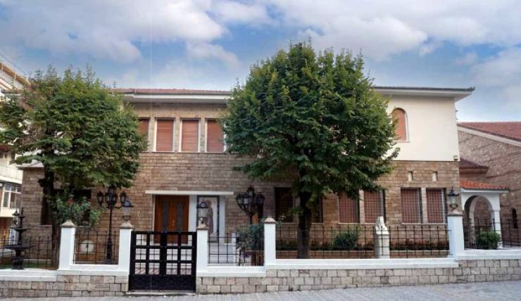 &Kappa;&lambda;&epsilon;&iota;&sigma;&tau;έ&sigmaf; &omicron;&iota; &delta;&iota;&omicron;&iota;&kappa;&eta;&tau;&iota;&kappa;έ&sigmaf; &upsilon;&pi;&eta;&rho;&epsilon;&sigma;ί&epsilon;&sigmaf; &tau;&eta;&sigmaf; &Iota;&epsilon;&rho;ά&sigmaf; &Mu;&eta;&tau;&rho;&omicron;&pi;ό&lambda;&epsilon;&omega;&sigmaf; (13-27 &Iota;&omicron;&upsilon;&lambda;ί&omicron;&upsilon;)