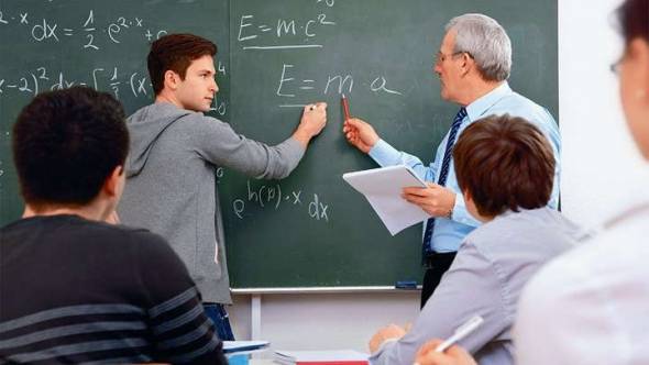 &Upsilon;&Pi;. &Pi;&Alpha;&Iota;&Delta;&Epsilon;&Iota;&Alpha;&Sigma;:&Tau;&omicron; &nu;έ&omicron; &lambda;ύ&kappa;&epsilon;&iota;&omicron; &theta;&alpha; &theta;&epsilon;&sigma;&pi;ί&sigma;&epsilon;&iota; &tau;&omicron;&nu; &epsilon;&rho;&chi;ό&mu;&epsilon;&nu;&omicron; &Sigma;&epsilon;&pi;&tau;έ&mu;&beta;&rho;&iota;&omicron;