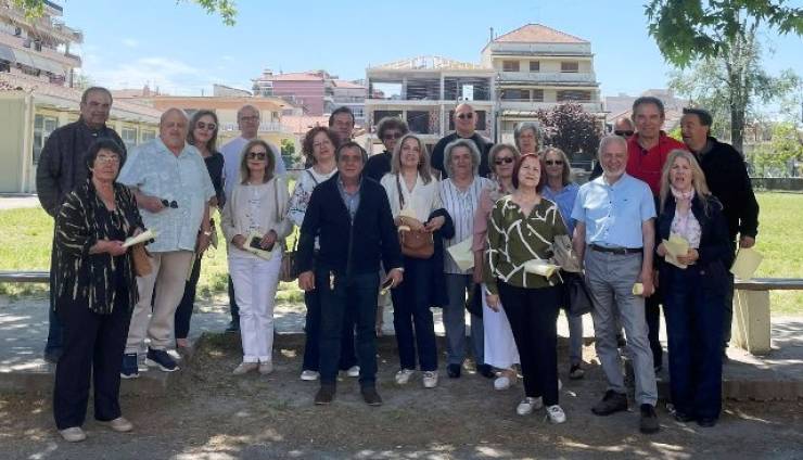 Η Συγκινητική Επανένωση των Αποφοίτων του 1971 στο 1ο Δημοτικό Σχολείο Αλεξάνδρειας