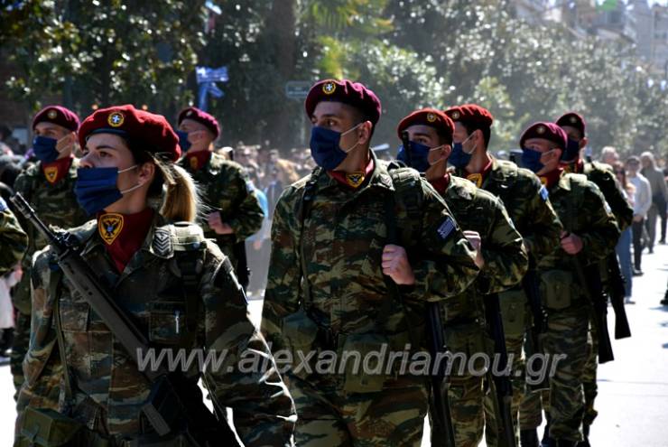 Η Παρέλαση του Στρατού και των συλλόγων για την επέτειο της 25ης Μαρτίου στην Αλεξάνδρεια(ΦΩΤΟ)