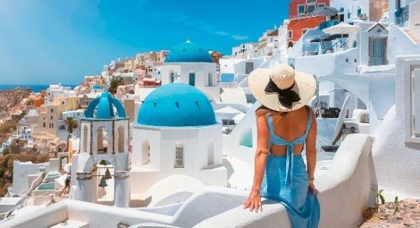 &Kappa;&omicron;&iota;&nu;&omega;&nu;&iota;&kappa;ό&sigmaf; &Tau;&omicron;&upsilon;&rho;&iota;&sigma;&mu;ό&sigmaf;: &Alpha;&pi;ό &tau;&eta;&nu; &Tau;&rho;ί&tau;&eta; 21 &Alpha;&pi;&rho;&iota;&lambda;ί&omicron;&upsilon; &omicron;&iota; &alpha;&iota;&tau;ή&sigma;&epsilon;&iota;&sigmaf; - 300.000 vouchers &gamma;&iota;&alpha; &delta;&iota;&alpha;&kappa;&omicron;&pi;έ&sigmaf;